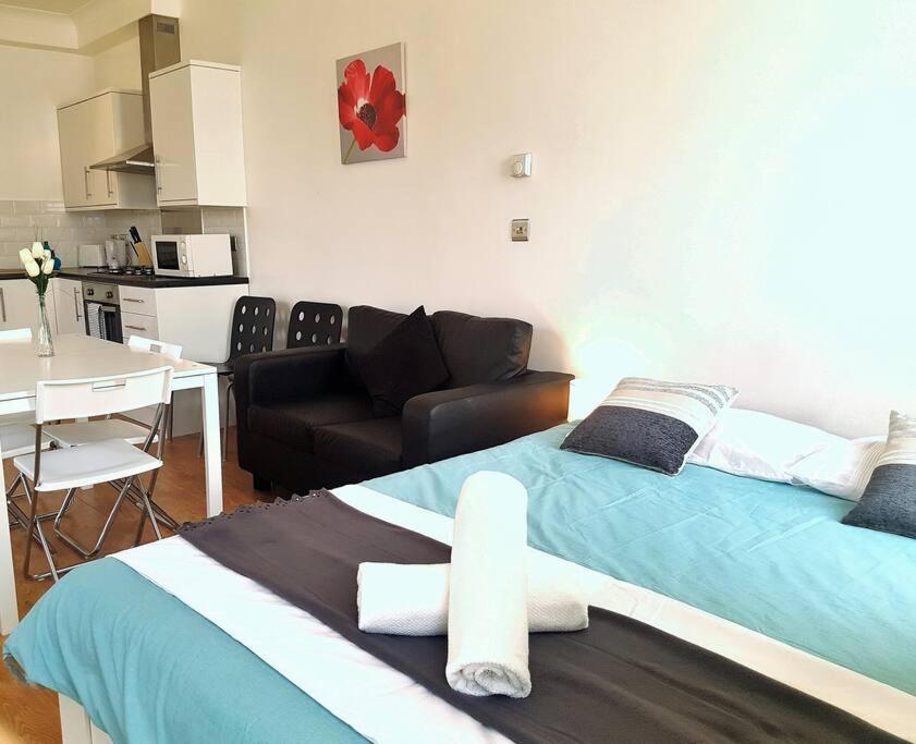 Excellent Studio Flat In Λονδίνο Εξωτερικό φωτογραφία