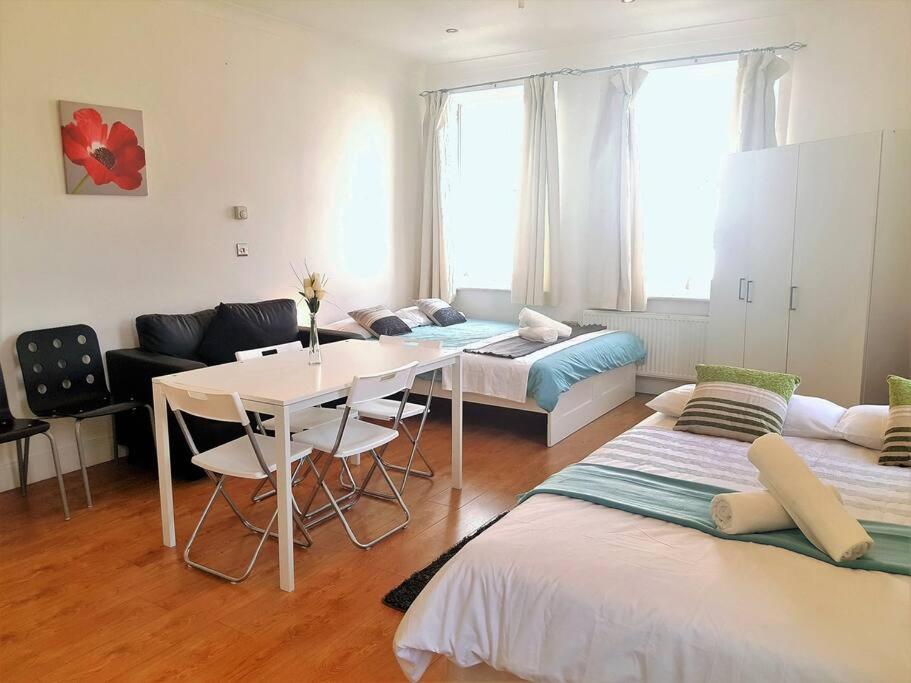 Excellent Studio Flat In Λονδίνο Εξωτερικό φωτογραφία