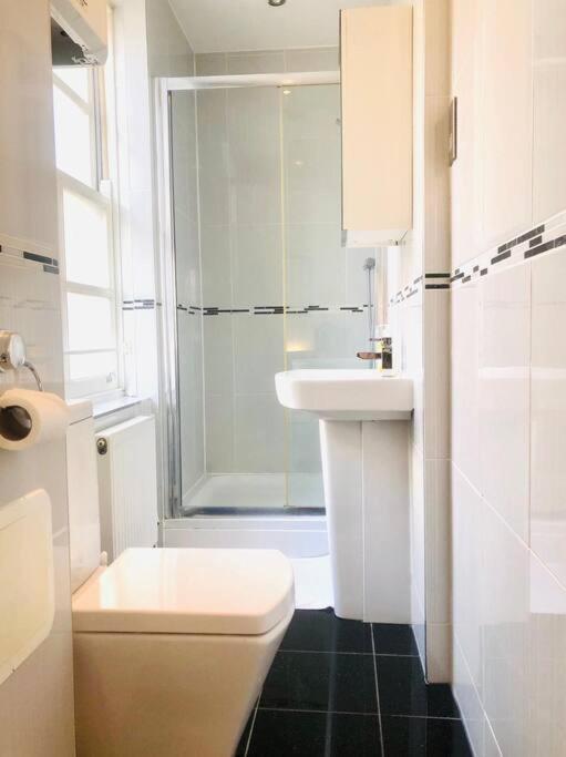 Excellent Studio Flat In Λονδίνο Εξωτερικό φωτογραφία