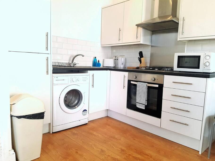 Excellent Studio Flat In Λονδίνο Εξωτερικό φωτογραφία